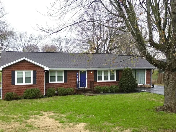 417 Wayne Dr, Hopkinsville, KY 42240