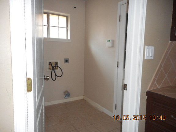 5th image of 6671 Pine Creek Dr