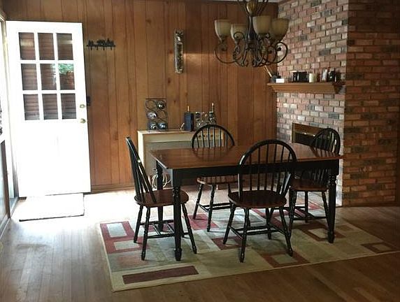 2nd image of 1635 Squaw Creek Dr