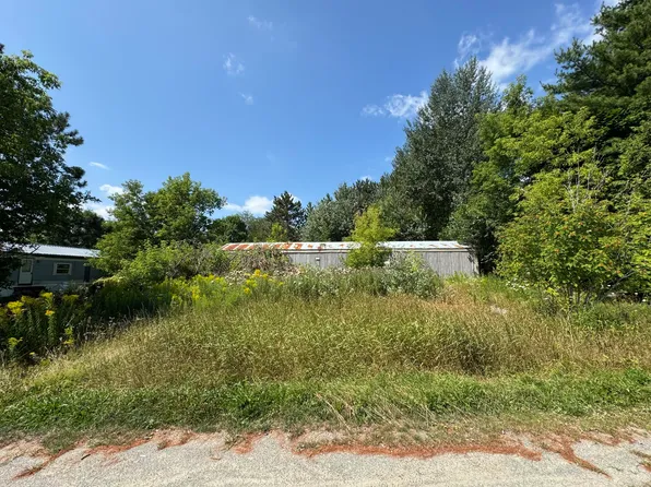 92 Morrison Avenue, Clinton, ME 04927