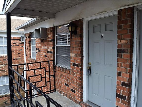 2nd image of 6234 Chesapeake Blvd APT M