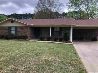 41 Quapaw Trl, Jacksonville, AR 72076
