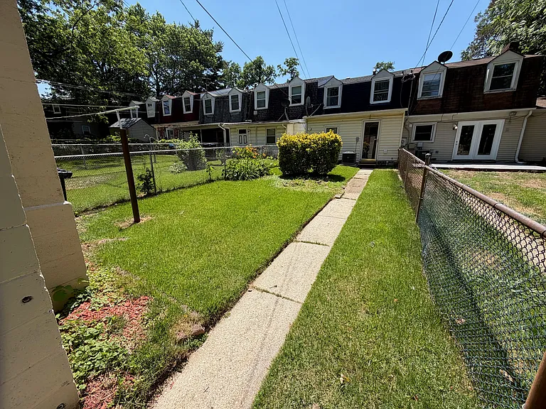 7202 Sindall Rd — Photo 21