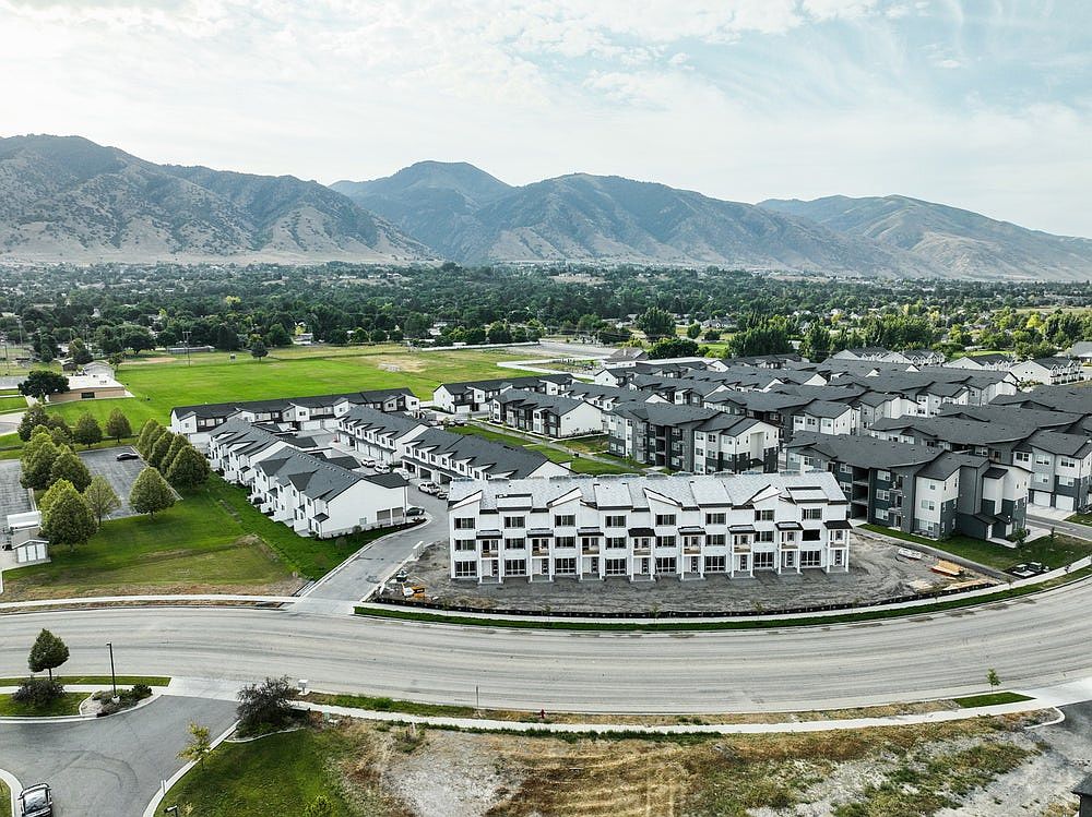 Providence Gateway North (Townhomes) by Visionary Homes in Providence