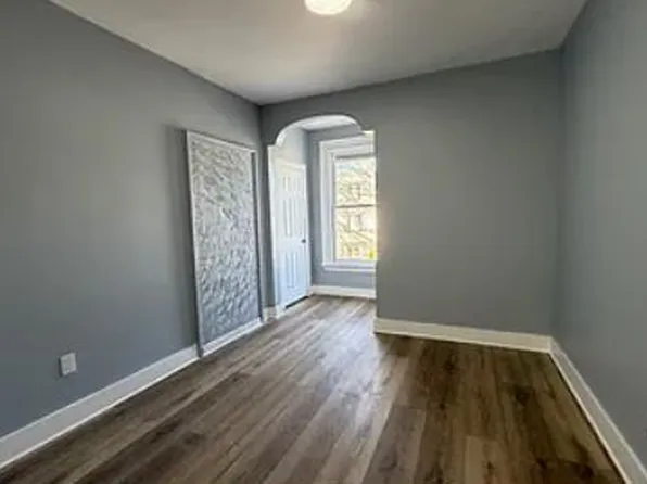 237 S 7th St, Newark, NJ