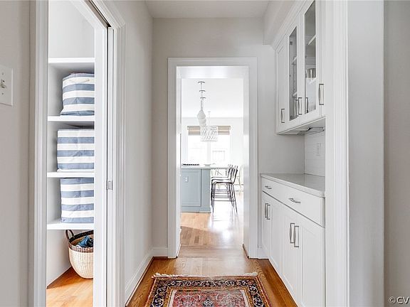 5th image of 4006 Park Ave