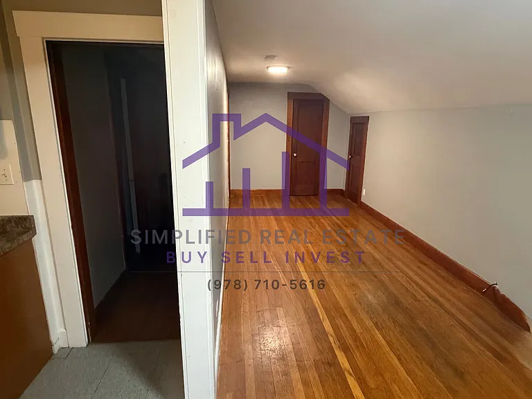 102 Central St #5 — Photo 7