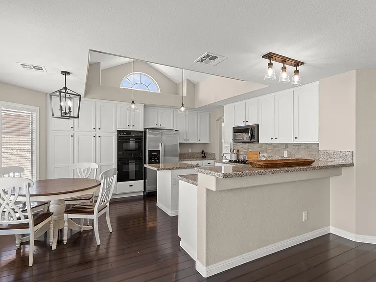 2417 Shady Vista Dr — Photo 14