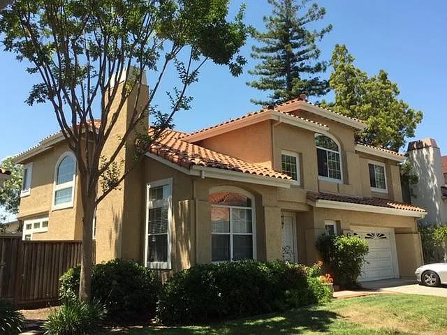 2074 Paseo Del Oro — Photo 3