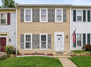 8084 Barcarole Ct, Springfield, VA 22153