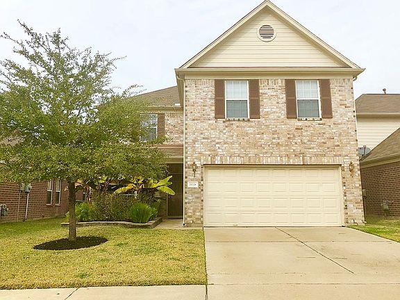 2nd image of 19118 Clevera Walk Ln
