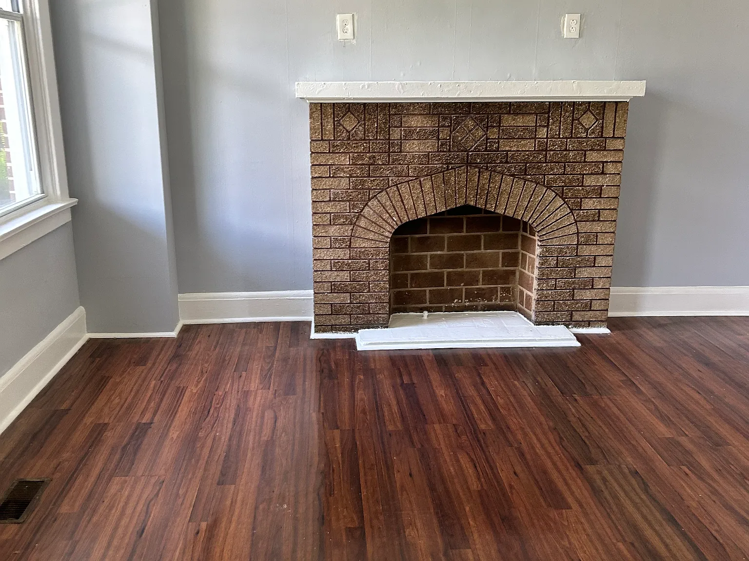3 bed, 1290 sqft, $1,600 — Photo 3