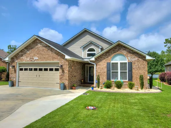 227 Ridge Lake Dr, Manning, SC 29102