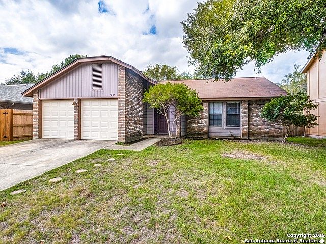 1st image of 7239 Flaming Forest St