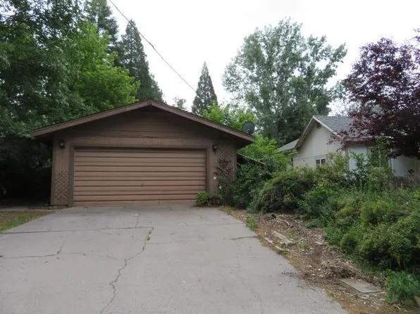 504 Berry St, Mount Shasta, CA 96067