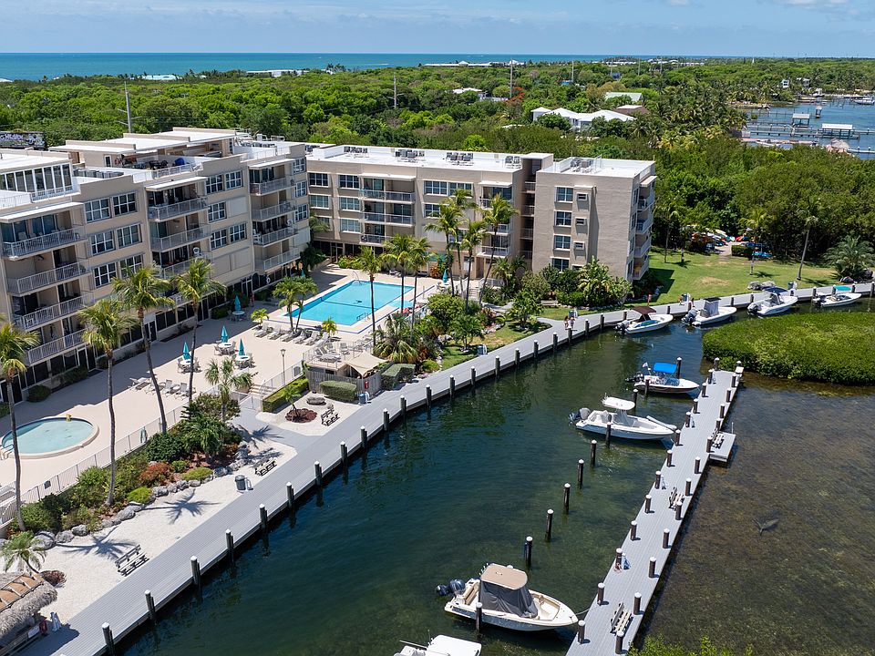 1st image of 88500 Overseas Hwy APT 303