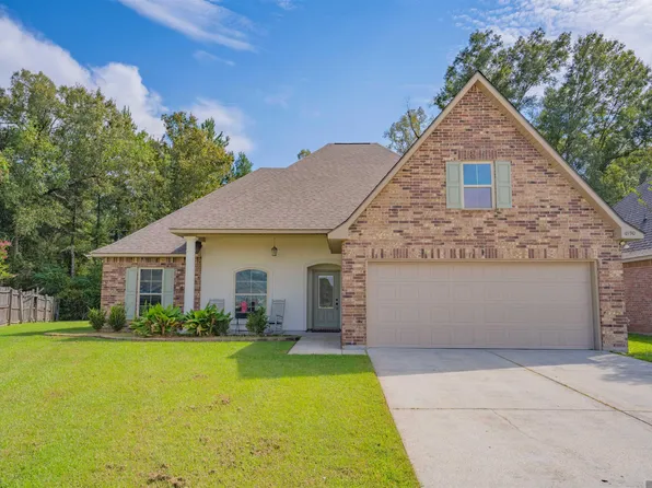 10190 Angela Dr, Denham Springs, LA 70706