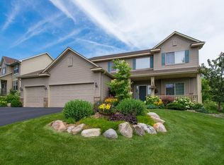 2036 Fountain Ln, Waconia, MN 55387