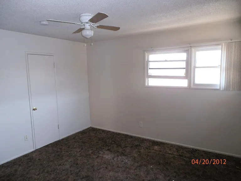 1145 N Mayfair Ave #F — Photo 18