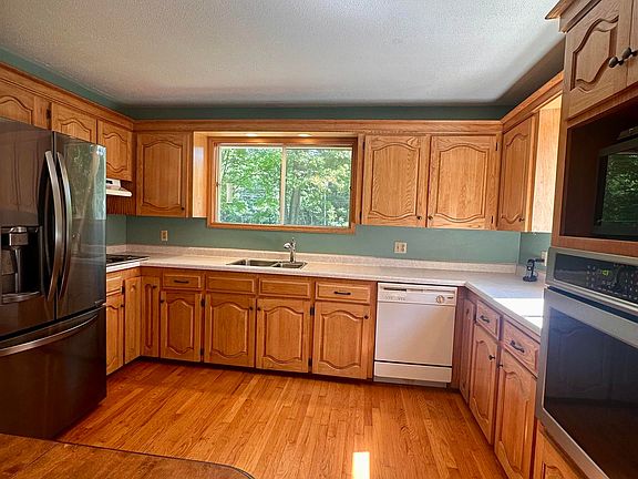 5th image of 1229 Northfield Rd