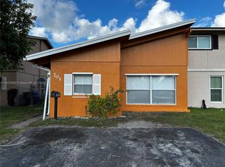 701 SW 79th Ter #701, Pompano Beach, FL 33068