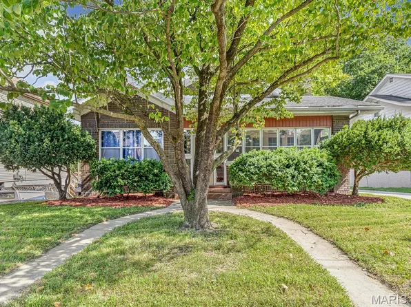 851 Washington Ave, Alton, IL 62002