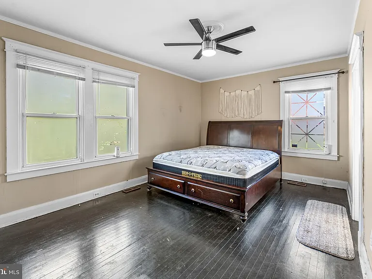 608 Tunbridge Rd — Photo 18