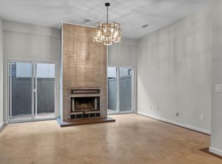 4110 Travis St APT C, Dallas, TX 75204