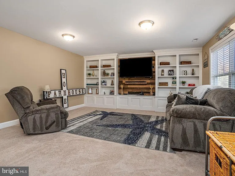 5 Rectory Dr — Photo 15