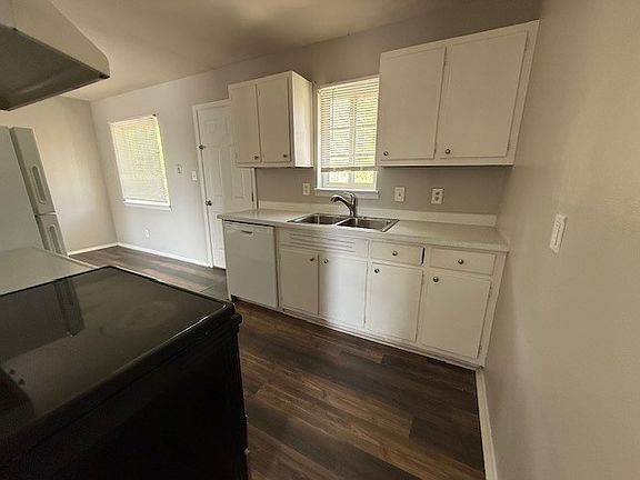 4th image of 641 Powder Springs St SE #11556840
