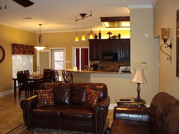 5th image of 5701 Grassland Blvd