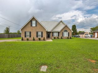 2925 Ridgewood Dr, Christiana, TN 37037