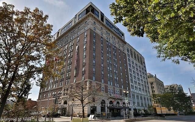 1st image of 112 King St E #Lph5