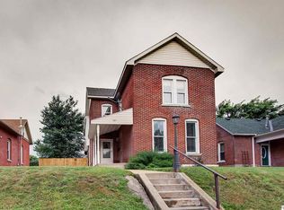 721 N 13th St, Quincy, IL 62301