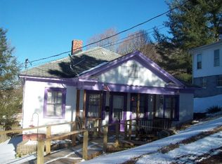 203 Tulip St, Bluefield, WV 24701