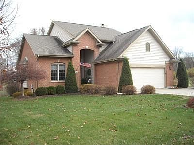 1st image of 756 Autumn Leaf Dr