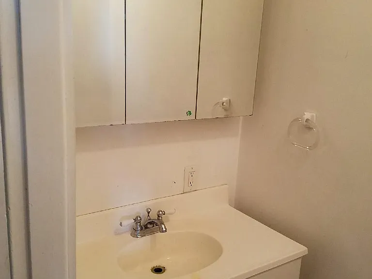 108A Central St — Photo 4