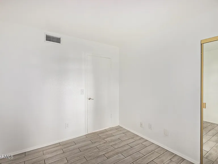 Guest Room 1