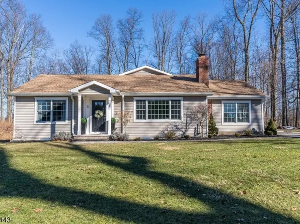 3 Spargo Ln, Randolph Twp., NJ 07869