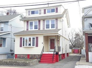9 1/2 Maple St, Ridgefield Park, NJ 07660