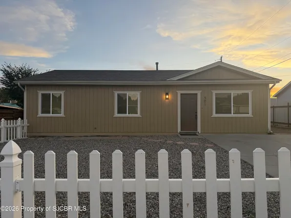 501 N Moore St, Bloomfield, NM 87413