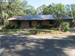 410 Untreiner Ct, Pensacola, FL 32534