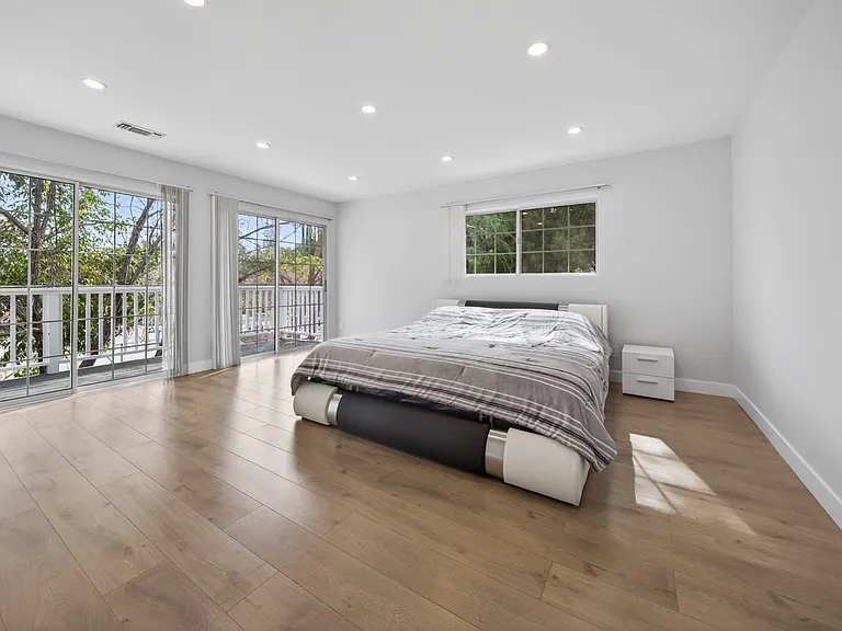 22247 De La Osa St — Photo 31