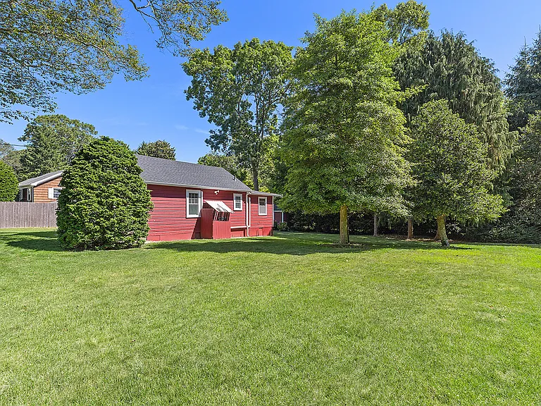 80 Park Rd — Photo 8