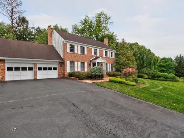 13600 Valley Dr, Rockville, MD 20850