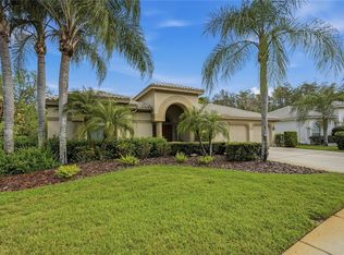 1297 Kings Way Ln, Tarpon Springs, FL 34688
