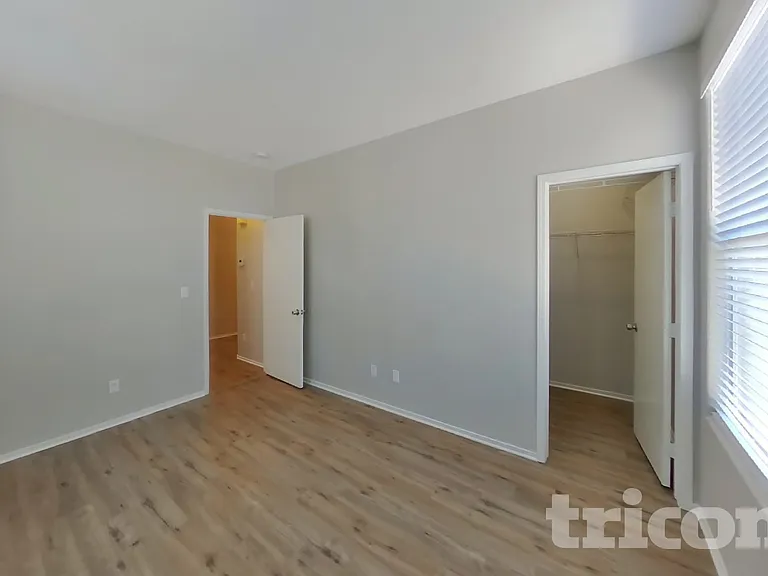 2528 Calico Hearts Ct — Photo 10
