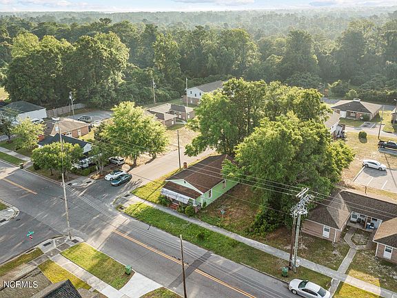 3rd image of 518 N 11th Street