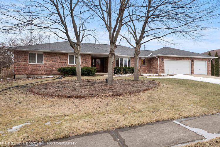 1st image of 2838 Greenwood Acres Dr