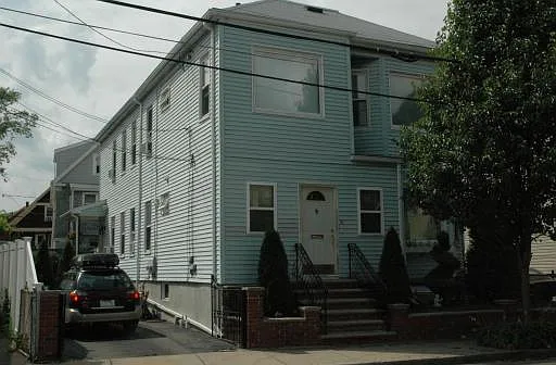 2 bed, 1600 sqft, $3,200 — Photo 2
